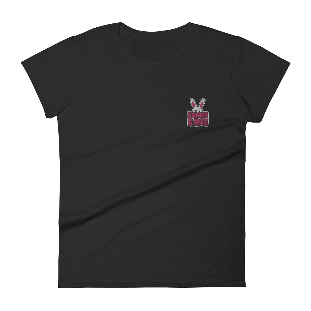 BUNNII GANG "EMBROIDERED LOGO TEE"